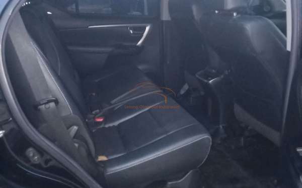 TOYOTA FORTUNER 2.4 VRZ