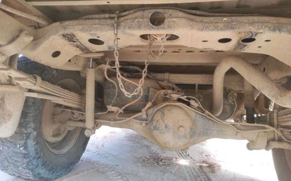 TOYOTA  HILUX  PICK UP