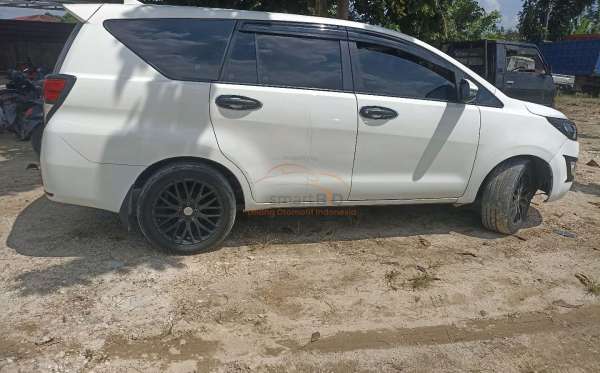 TOYOTA KIJANG INNOVA G