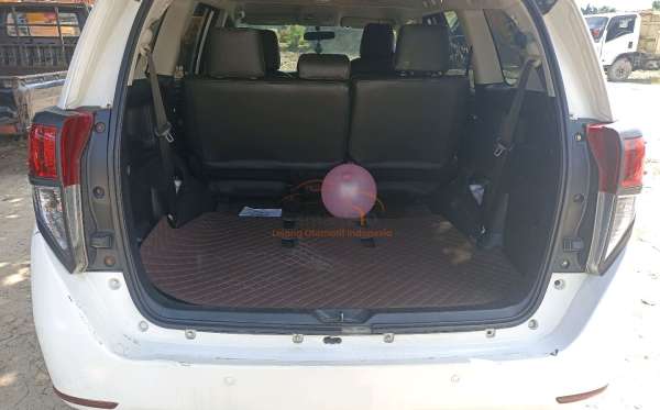 TOYOTA KIJANG INNOVA G