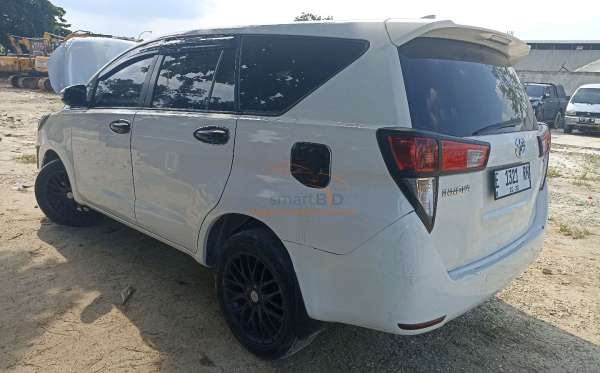 TOYOTA KIJANG INNOVA G
