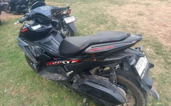 YAMAHA AEROX 155