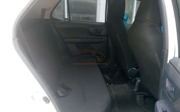DAIHATSU AYLA 1.0 M