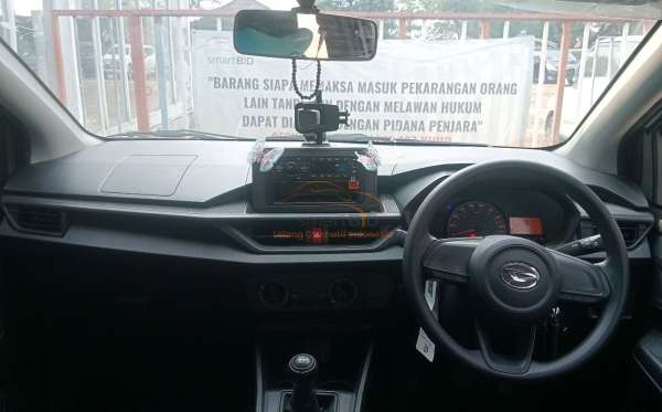 DAIHATSU AYLA 1.0 M