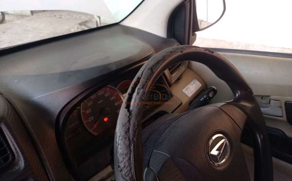 DAIHATSU  XENIA
