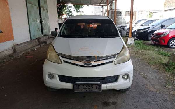 DAIHATSU  XENIA