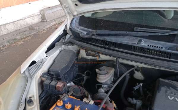 DAIHATSU  XENIA