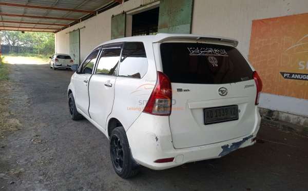 DAIHATSU  XENIA