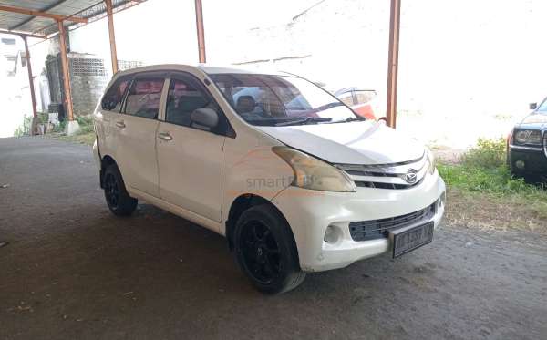 DAIHATSU  XENIA