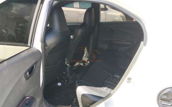 HONDA BRIO RS