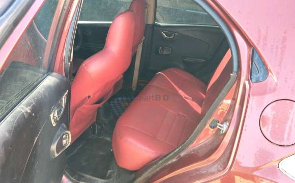 HONDA  BRIO