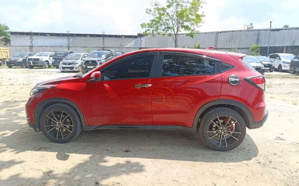 HONDA HRV RU1 1.5 E