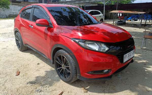 HONDA HRV RU1 1.5 E