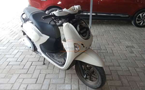 HONDA SCOOPY