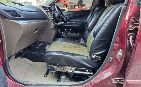 TOYOTA AVANZA