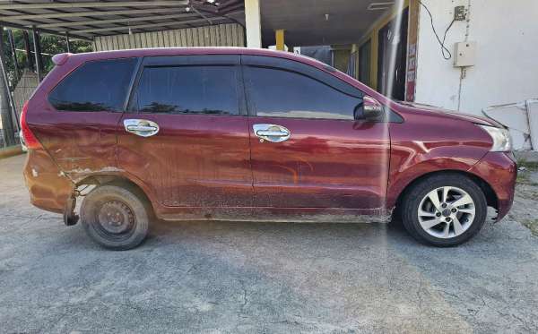 TOYOTA AVANZA