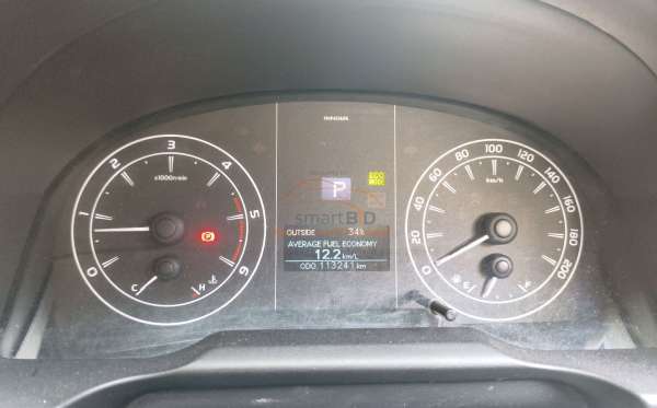 TOYOTA INNOVA 2.4 G