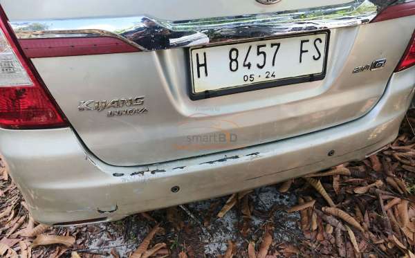 TOYOTA INNOVA G