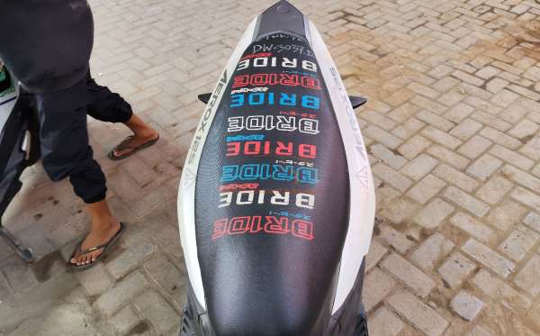 YAMAHA  AEROX 125