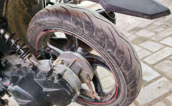 YAMAHA  AEROX 125