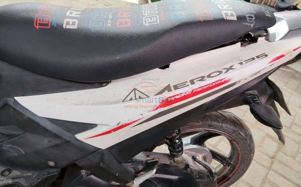 YAMAHA  AEROX 125
