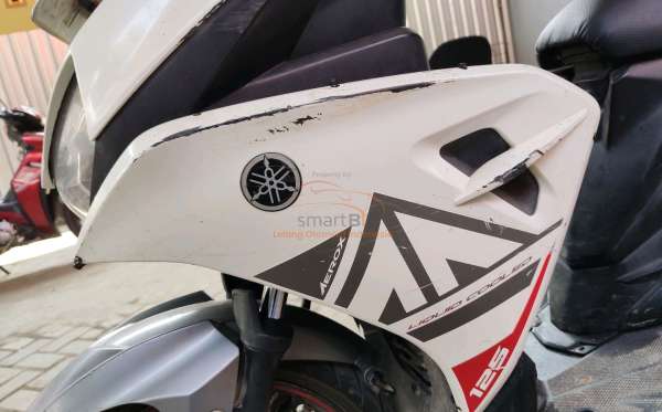 YAMAHA  AEROX 125