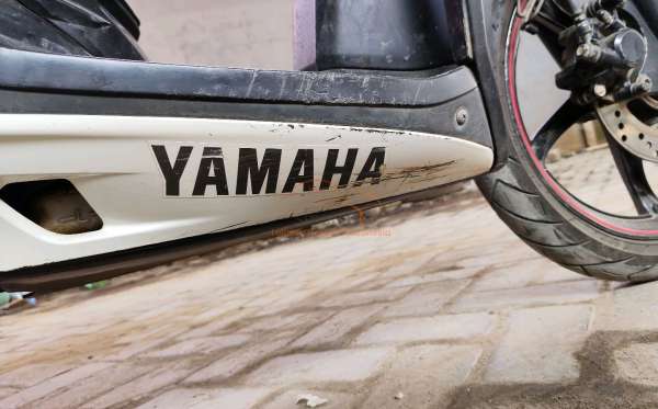 YAMAHA  AEROX 125