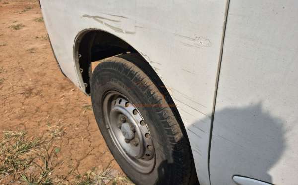 DAIHATSU GRAN MAX BLIND VAN