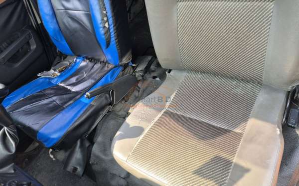 DAIHATSU GRAN MAX BLIND VAN