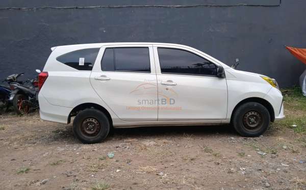 DAIHATSU SIGRA D