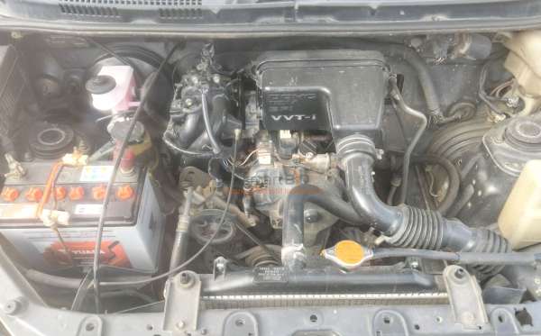 DAIHATSU XENIA