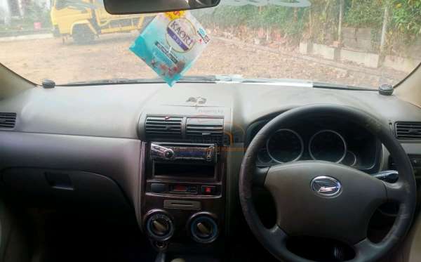 DAIHATSU  XENIA