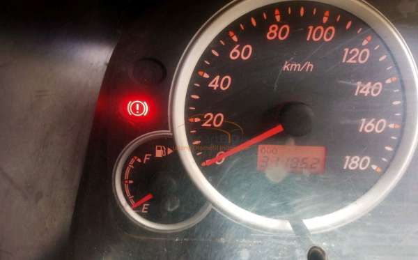 DAIHATSU  XENIA