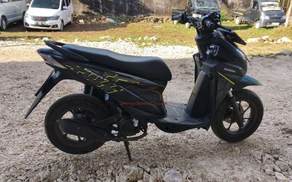 HONDA  BEAT STREET