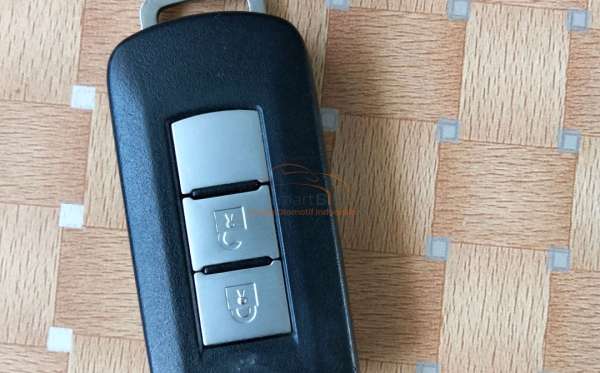MITSUBISHI XPANDER
