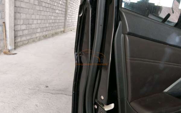 MITSUBISHI XPANDER