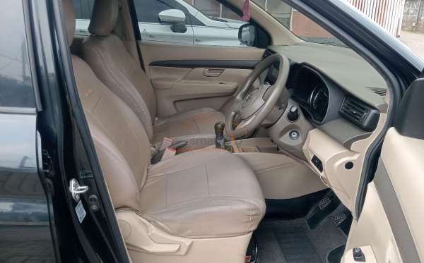 SUZUKI ERTIGA GL