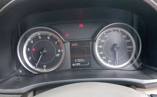 SUZUKI ERTIGA GL