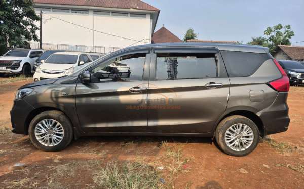 SUZUKI ERTIGA GX