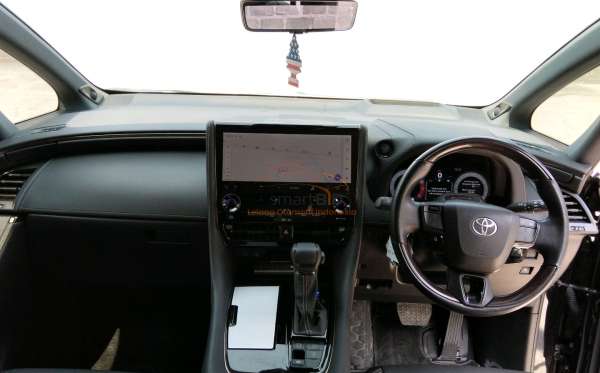 TOYOTA ALPHARD 2.5 G