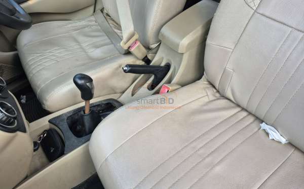 TOYOTA AVANZA G