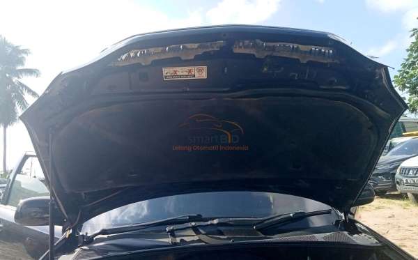 TOYOTA HARRIER 3.0