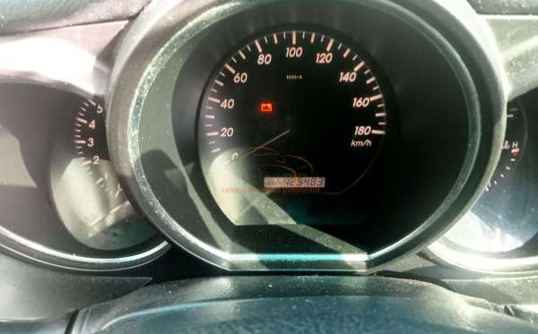 TOYOTA HARRIER 3.0