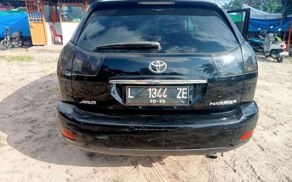 TOYOTA HARRIER 3.0