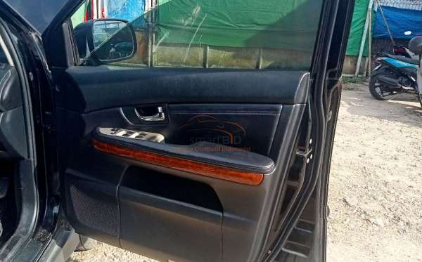 TOYOTA HARRIER 3.0