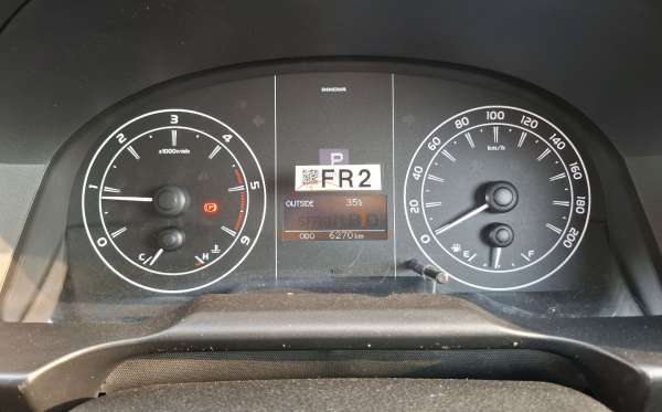 TOYOTA INNOVA 2.4 G