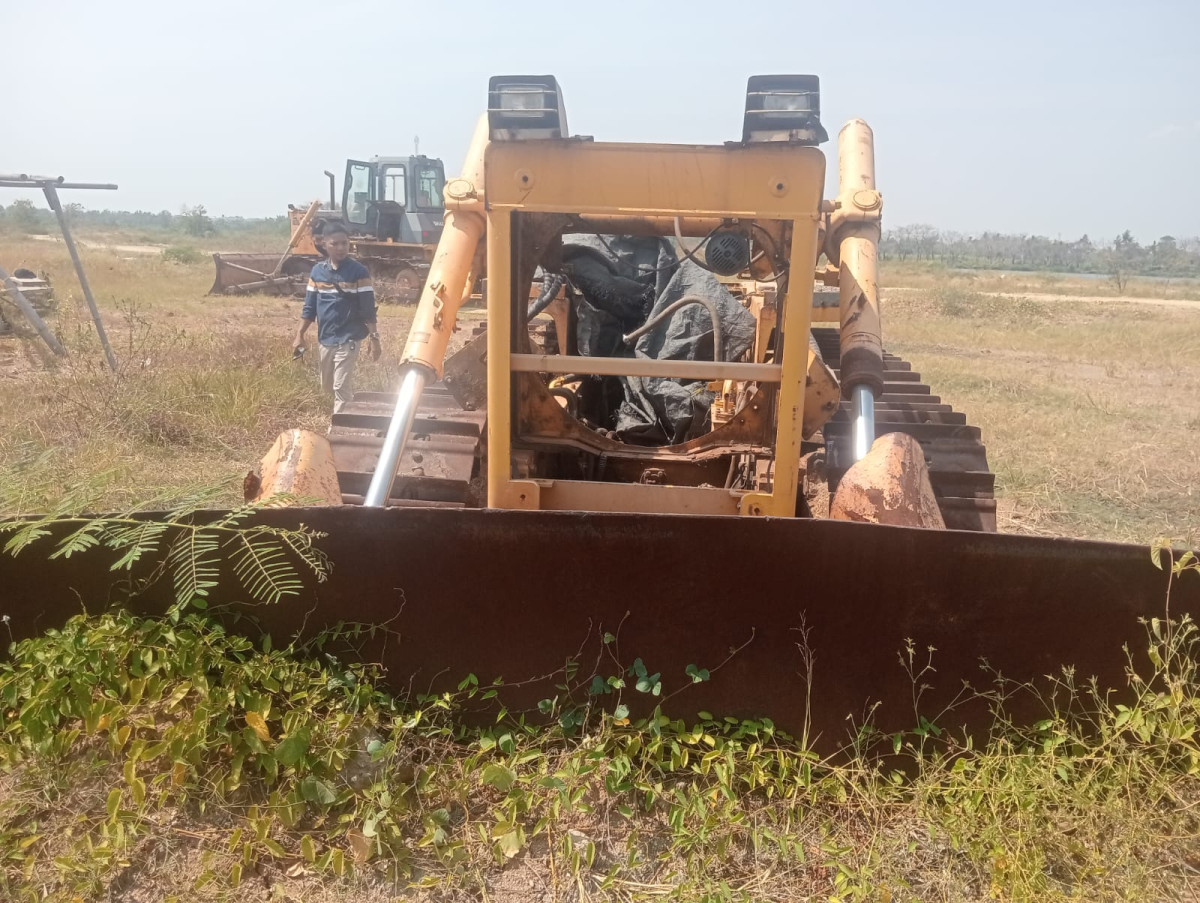 SHANTUI DOZER  SD16 E
