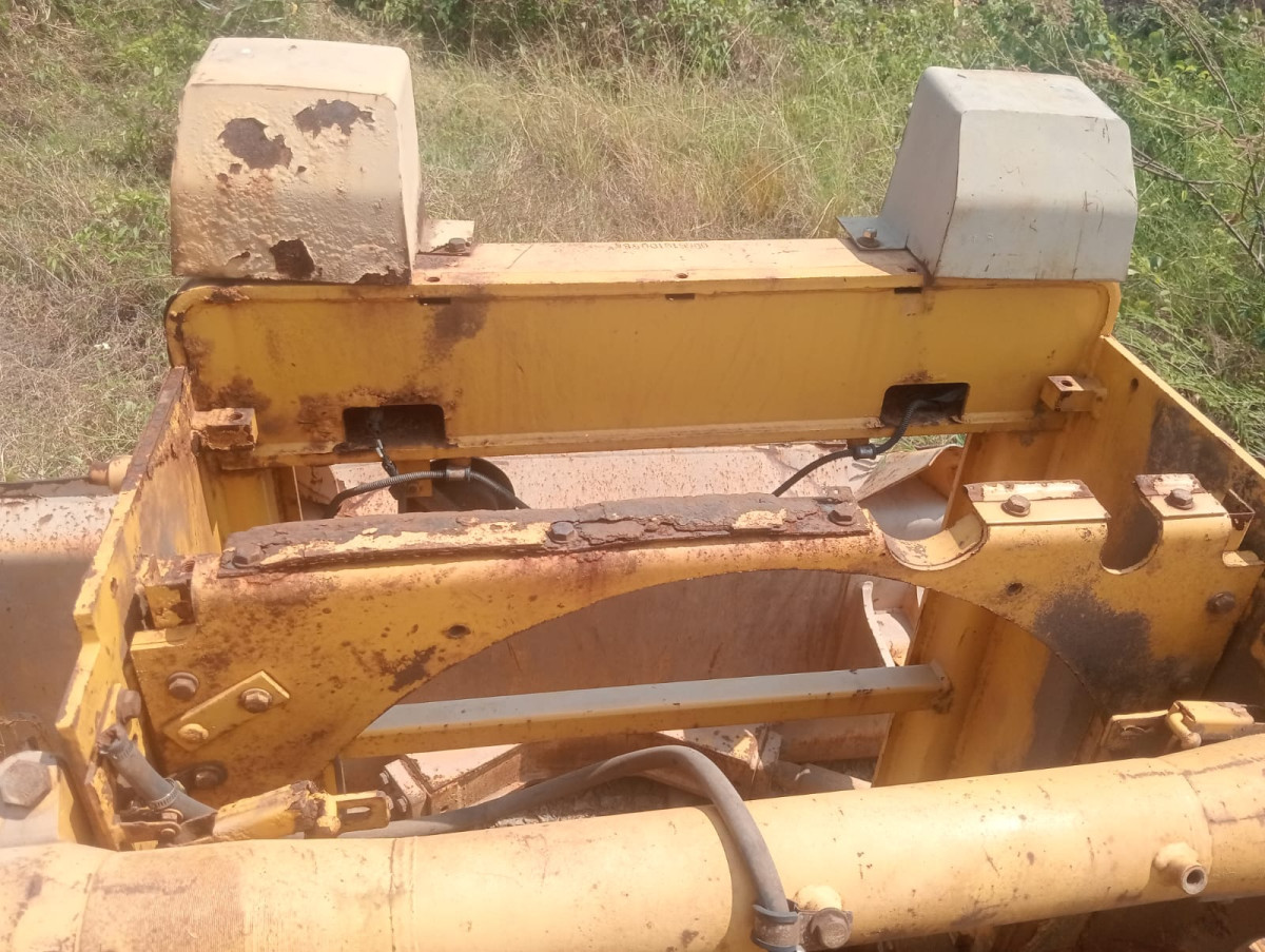 SHANTUI DOZER  SD16 E