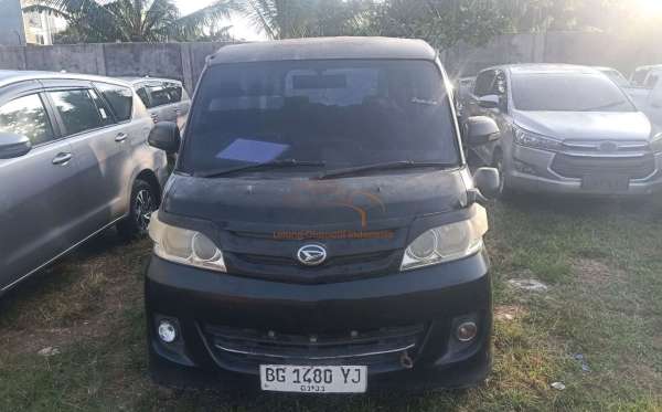 DAIHATSU LUXIO M