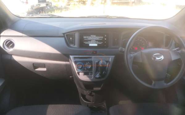 DAIHATSU SIGRA